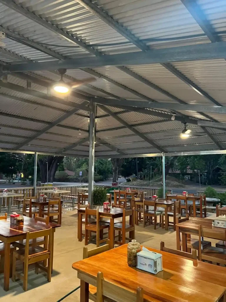 Salón para evento, ideal para celebraciones y reuniones especiales.